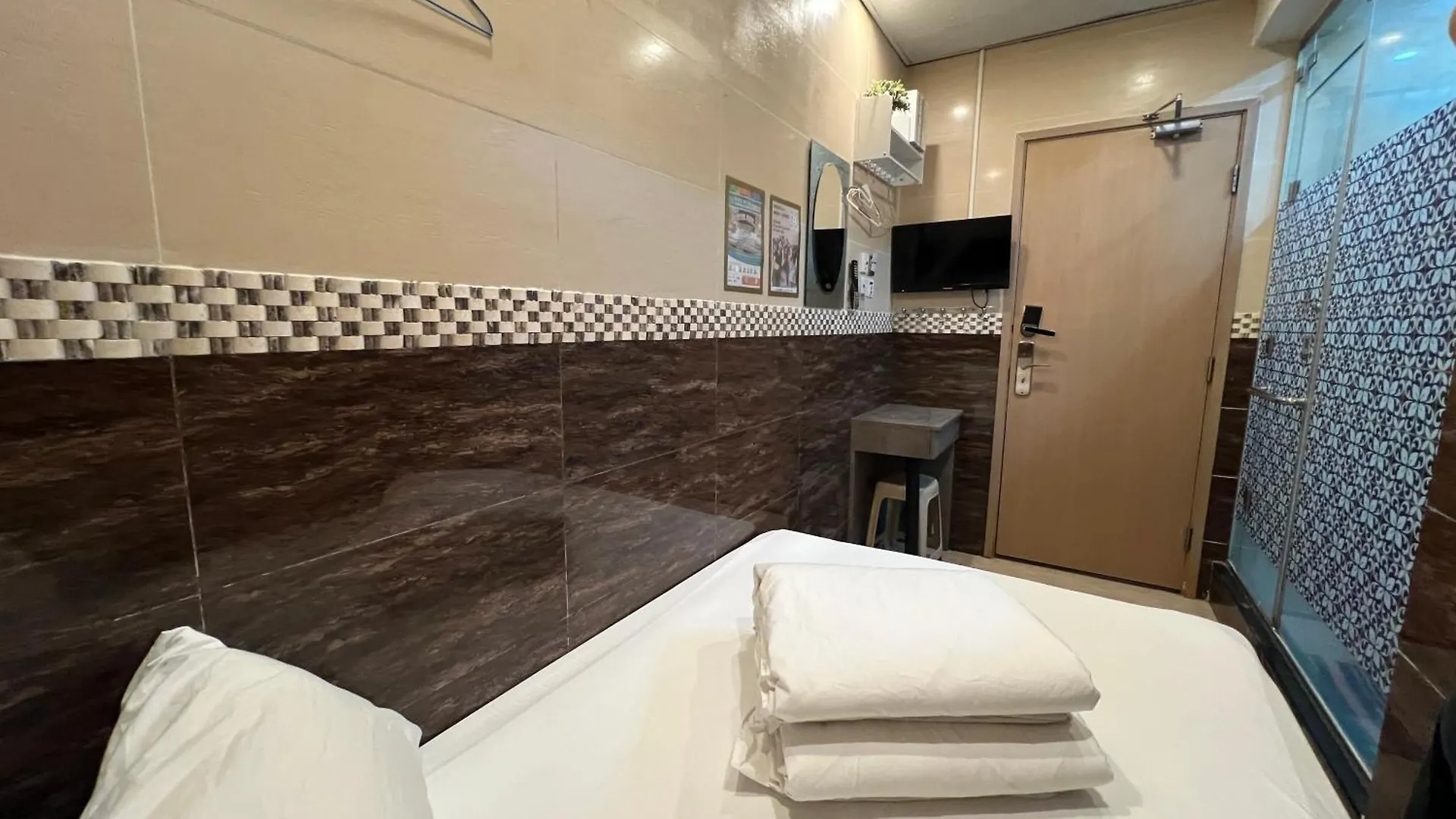 168 Youth Hostel Hong Kong