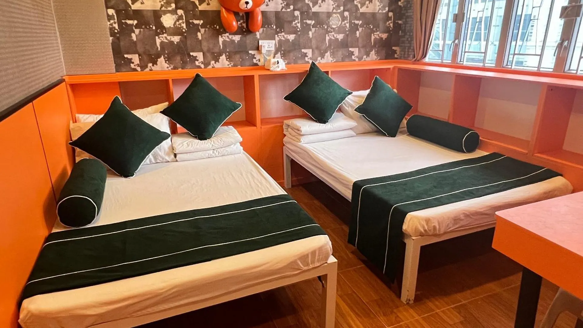 168 Youth Hostel Hong Kong