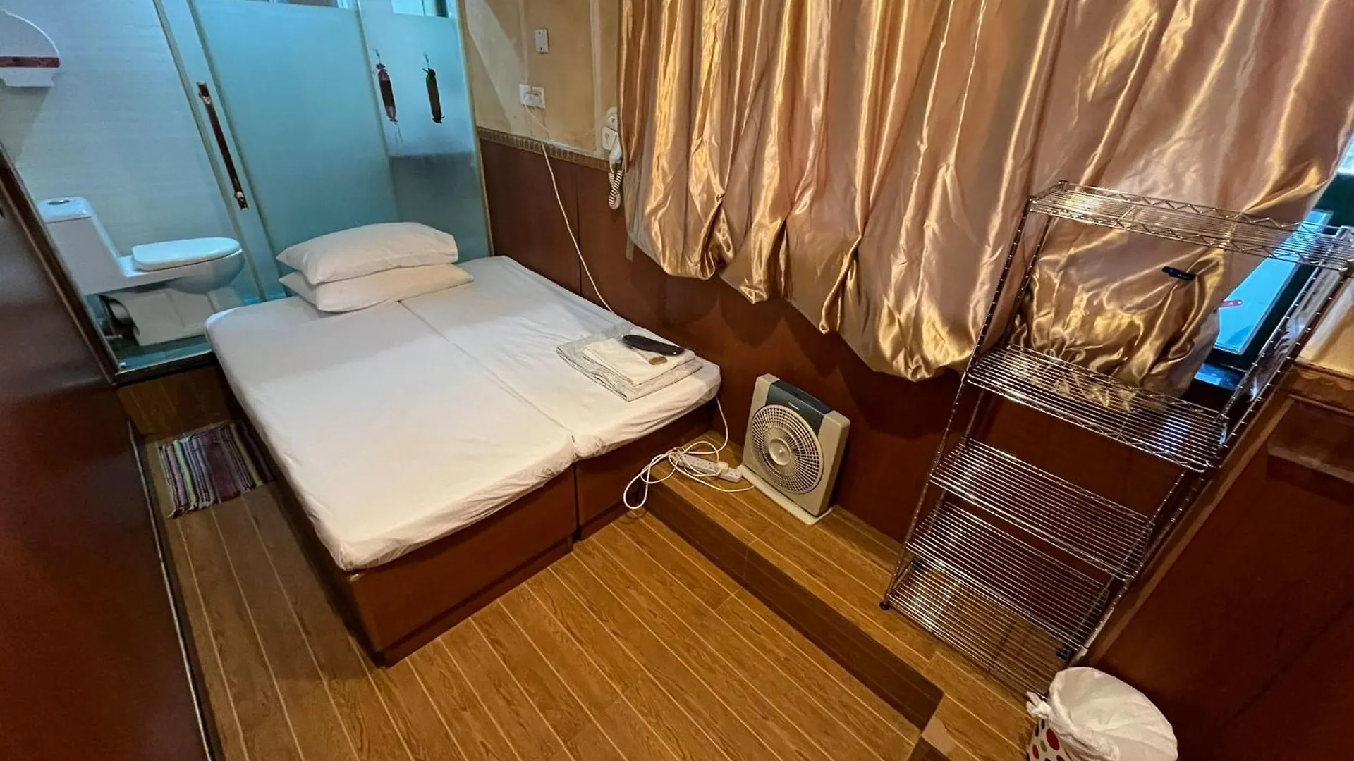 168 Youth Hostel Hong Kong 0*,