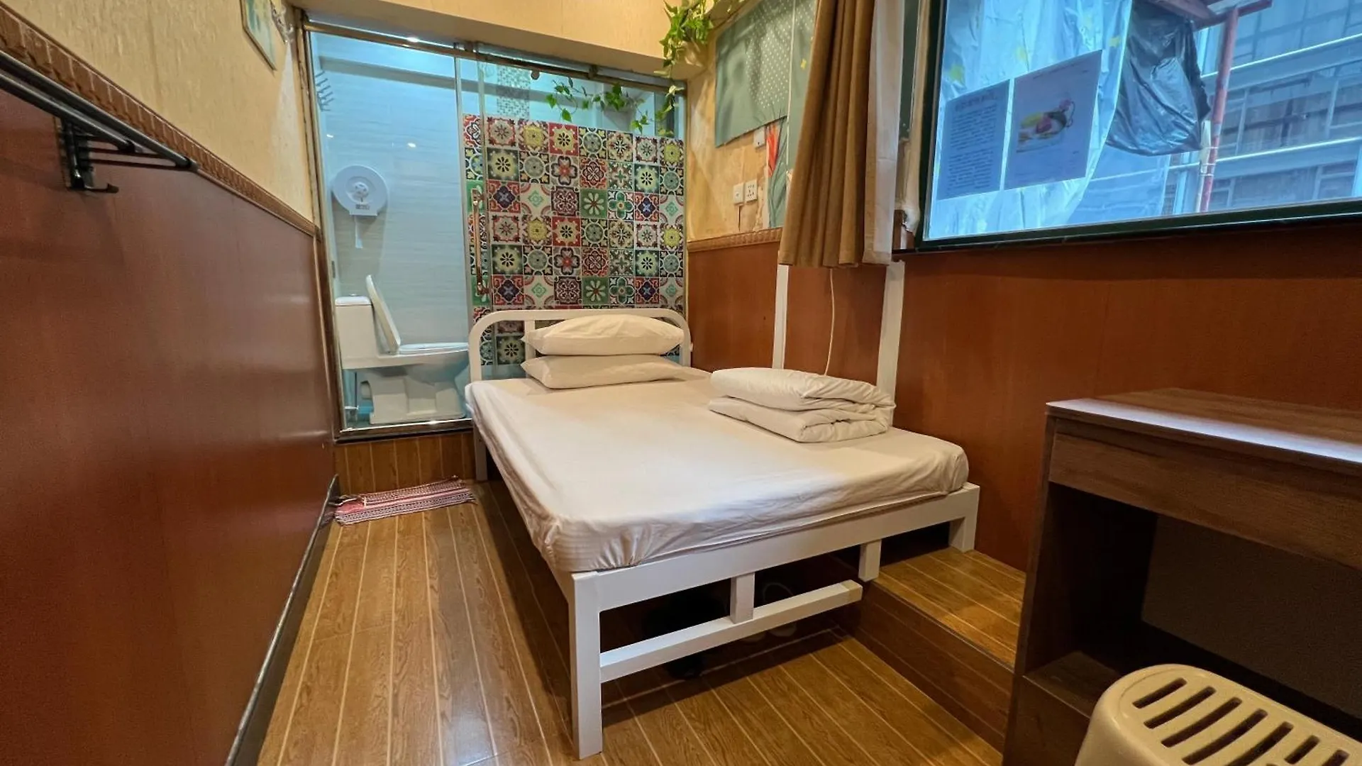 168 Youth Hostel Hong Kong